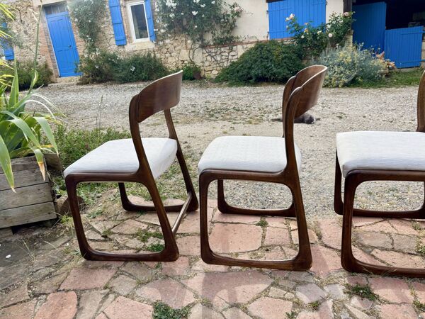 Quatre chaises Baumann traîneau vintage design 1960 1970