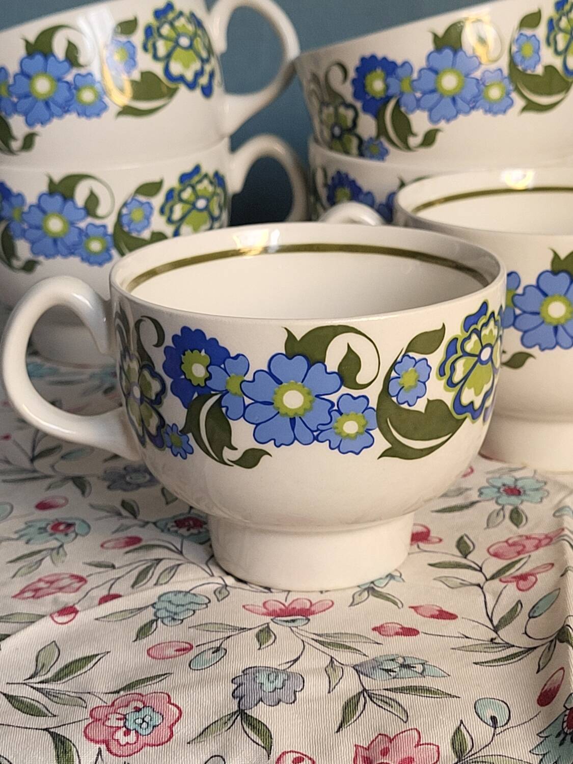 Vintage mugs