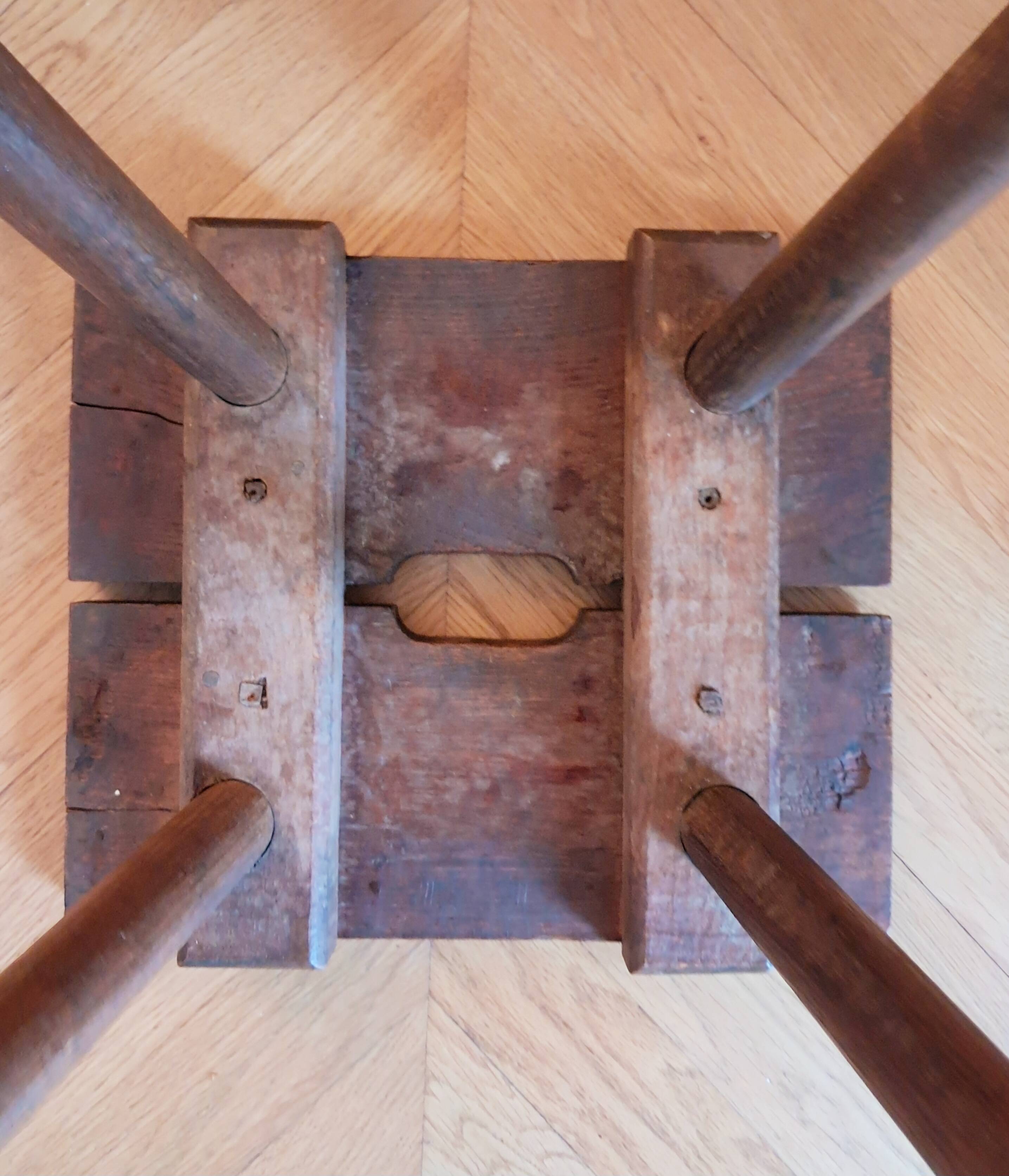 Milking stool, peasant art (19th century)