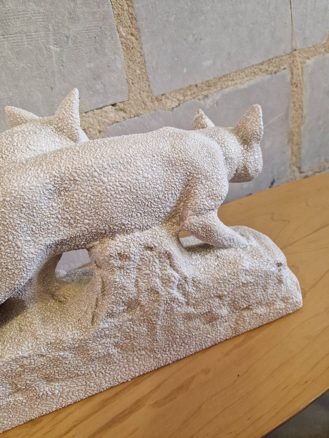 Vinsare Sèvres Ceramic Fox Pair