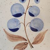 Vintage stoneware plates illustration of currants hand-painted