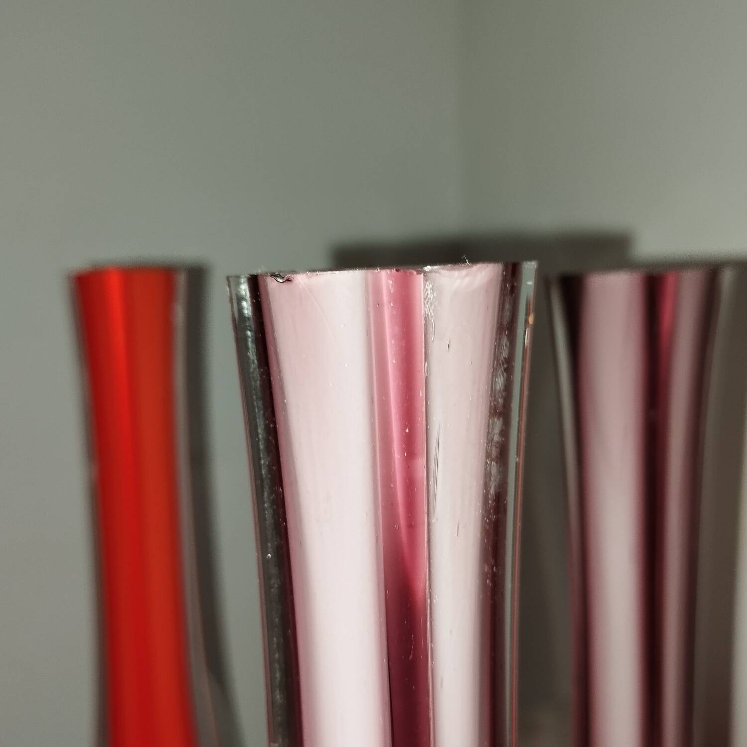 Series of 4 vintage 50s blown glass vases