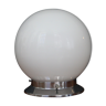 Plafonnier globe en opaline blanche