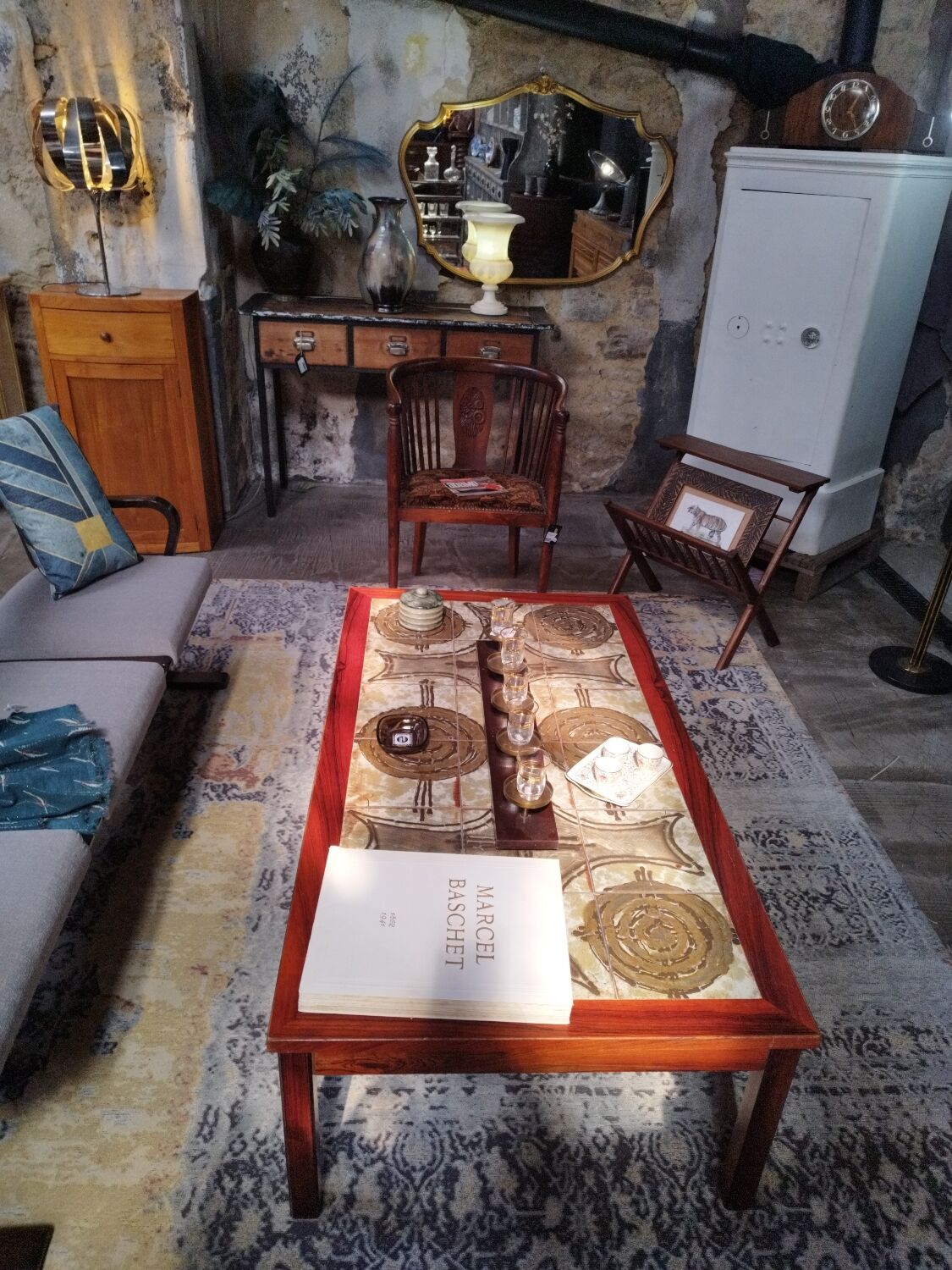 Vintage coffee table Ox-Art 1974