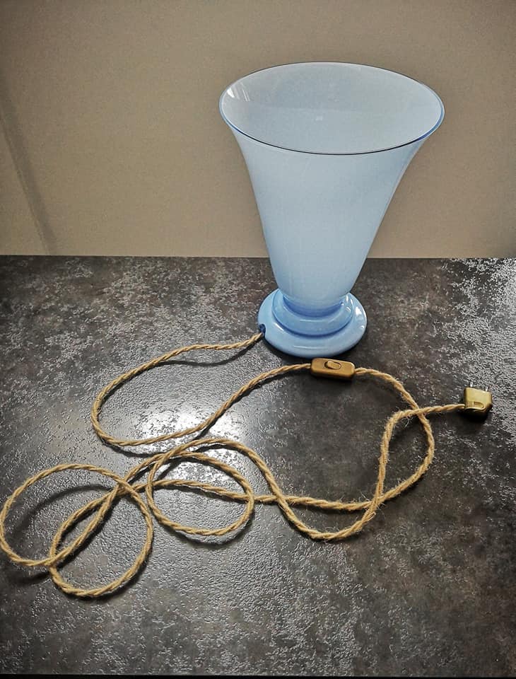 Antique table lamp signed in opaline 1930 Art Deco