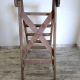 Escabeau ancien en bois