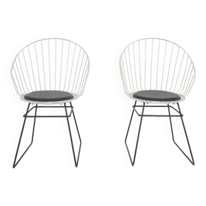 Chaises en fil de fer