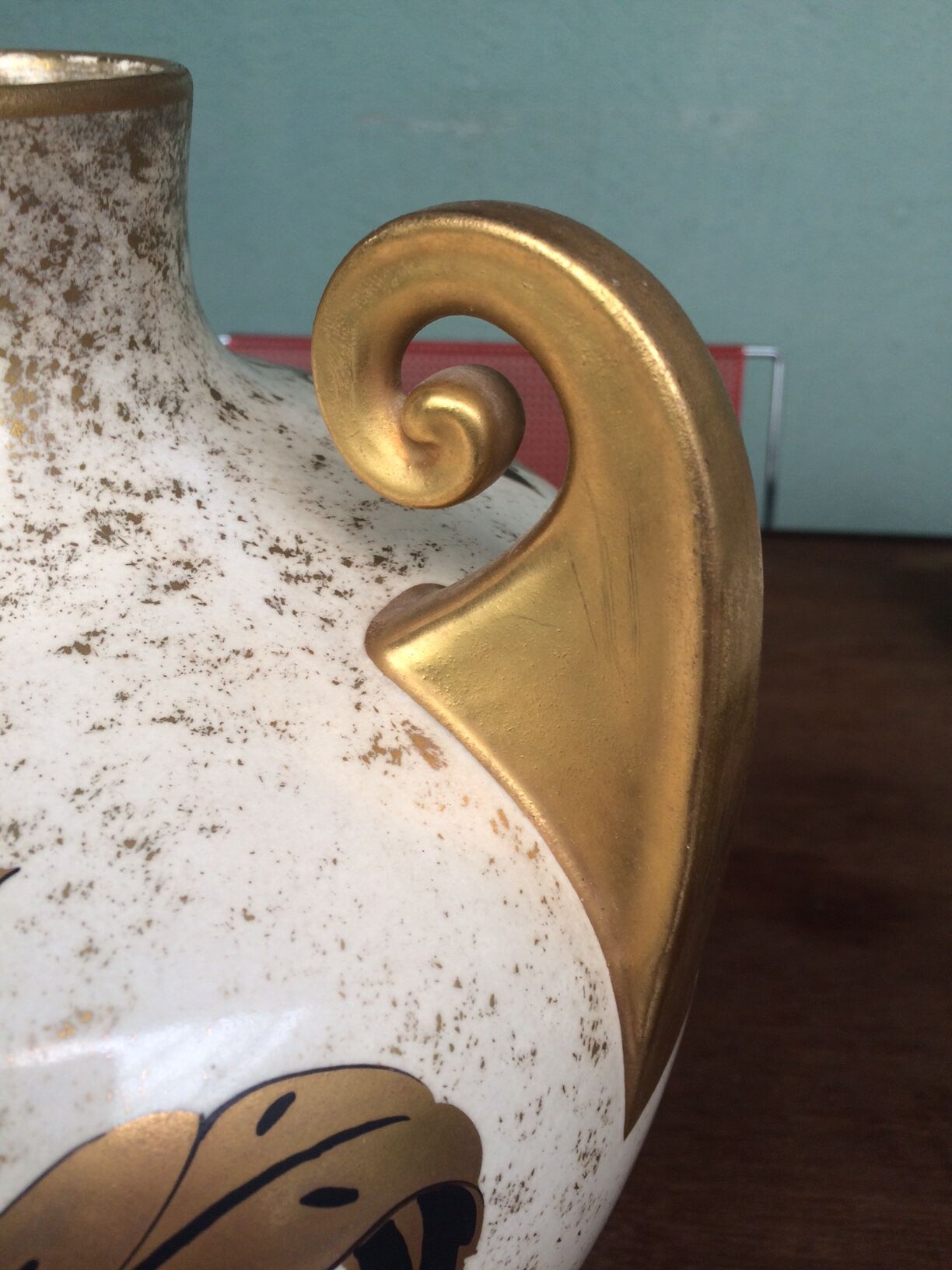 Art deco vase signed Maurice Pinon