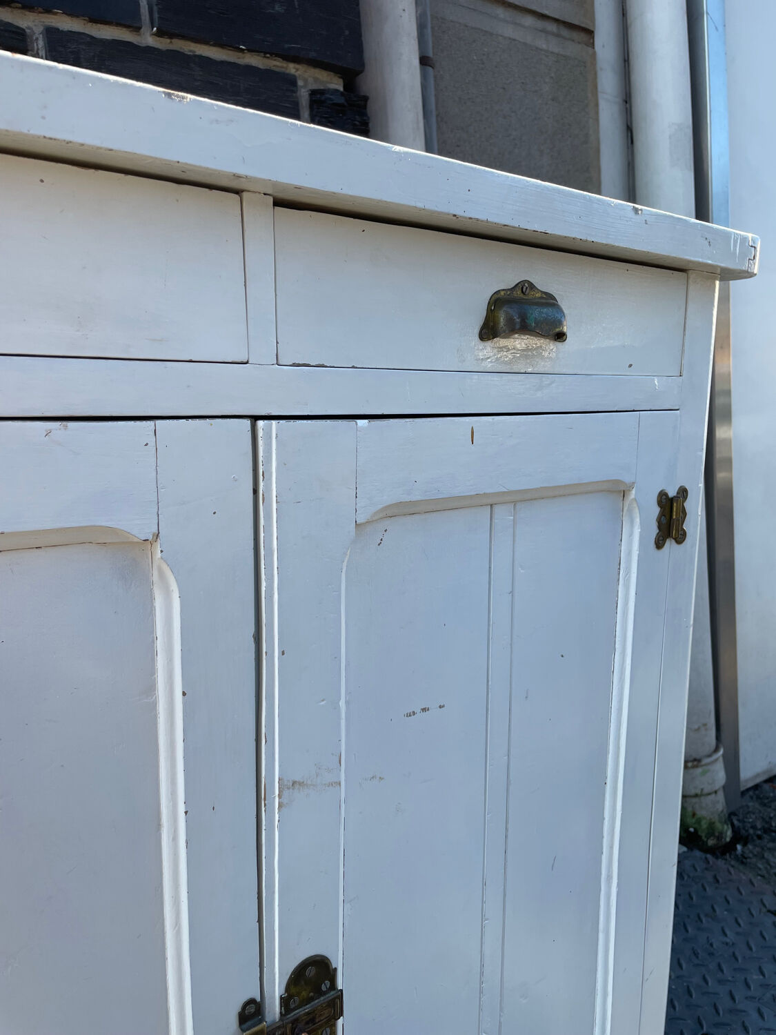 Parisian sideboard white wood