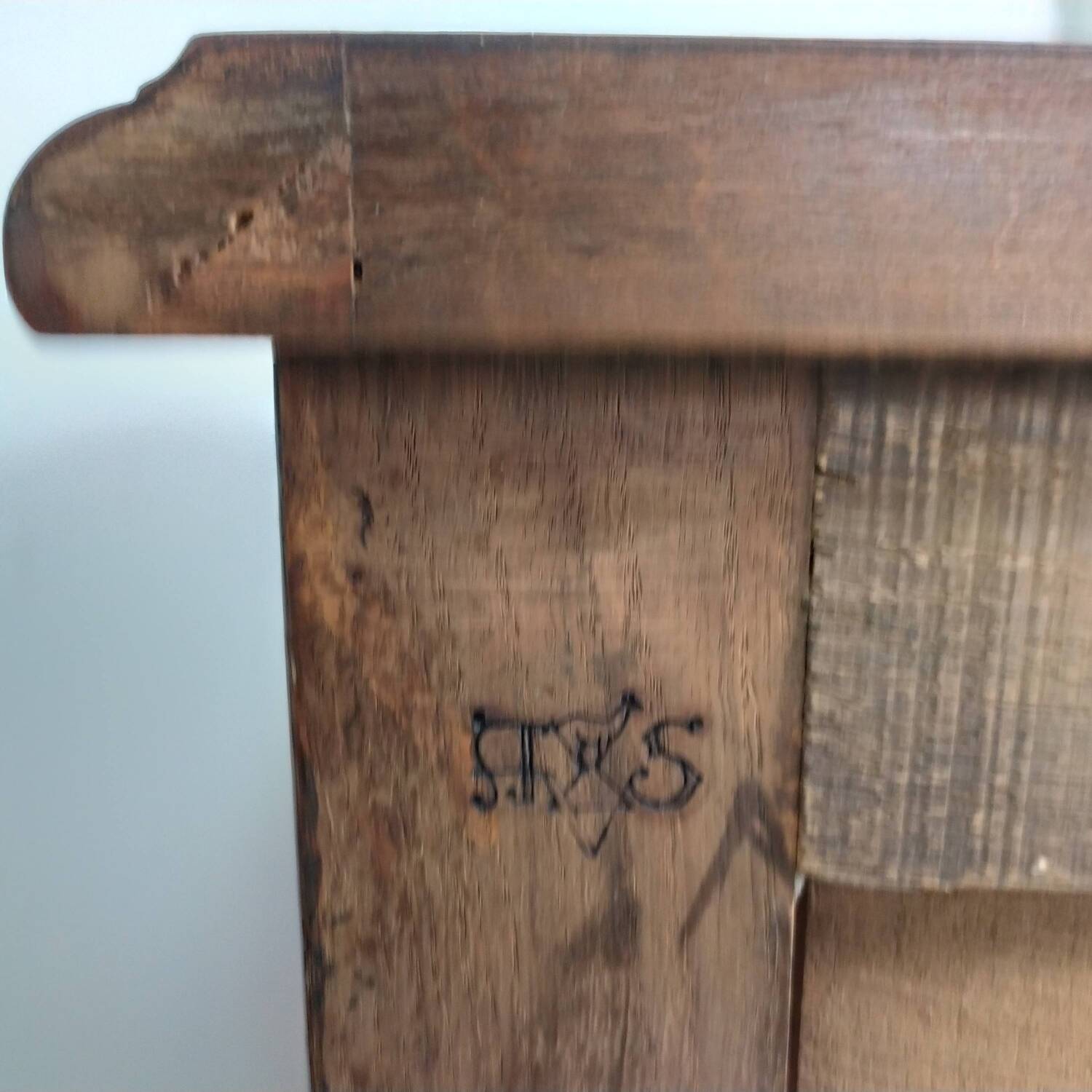 Commode de style marqueterie
