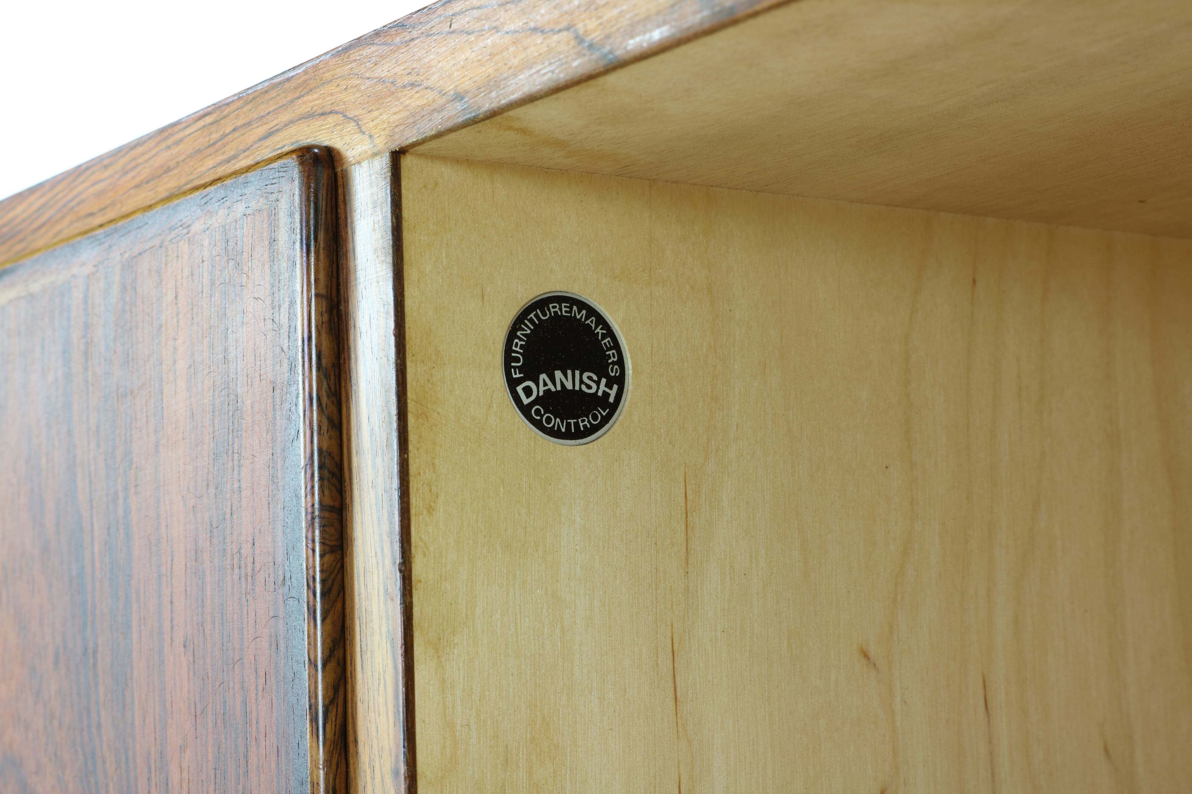 Rosewood cabinet by Poul Hundevad