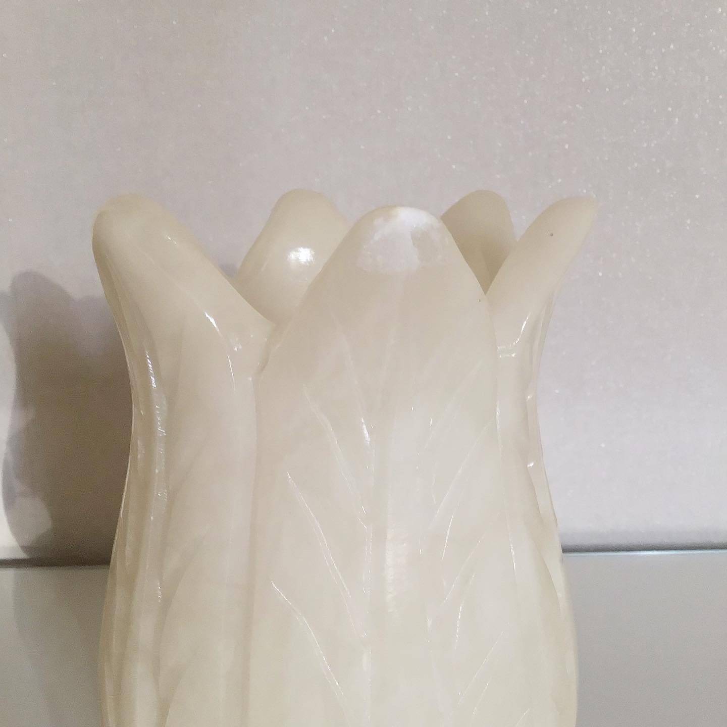 Vintage alabaster tulip lamp