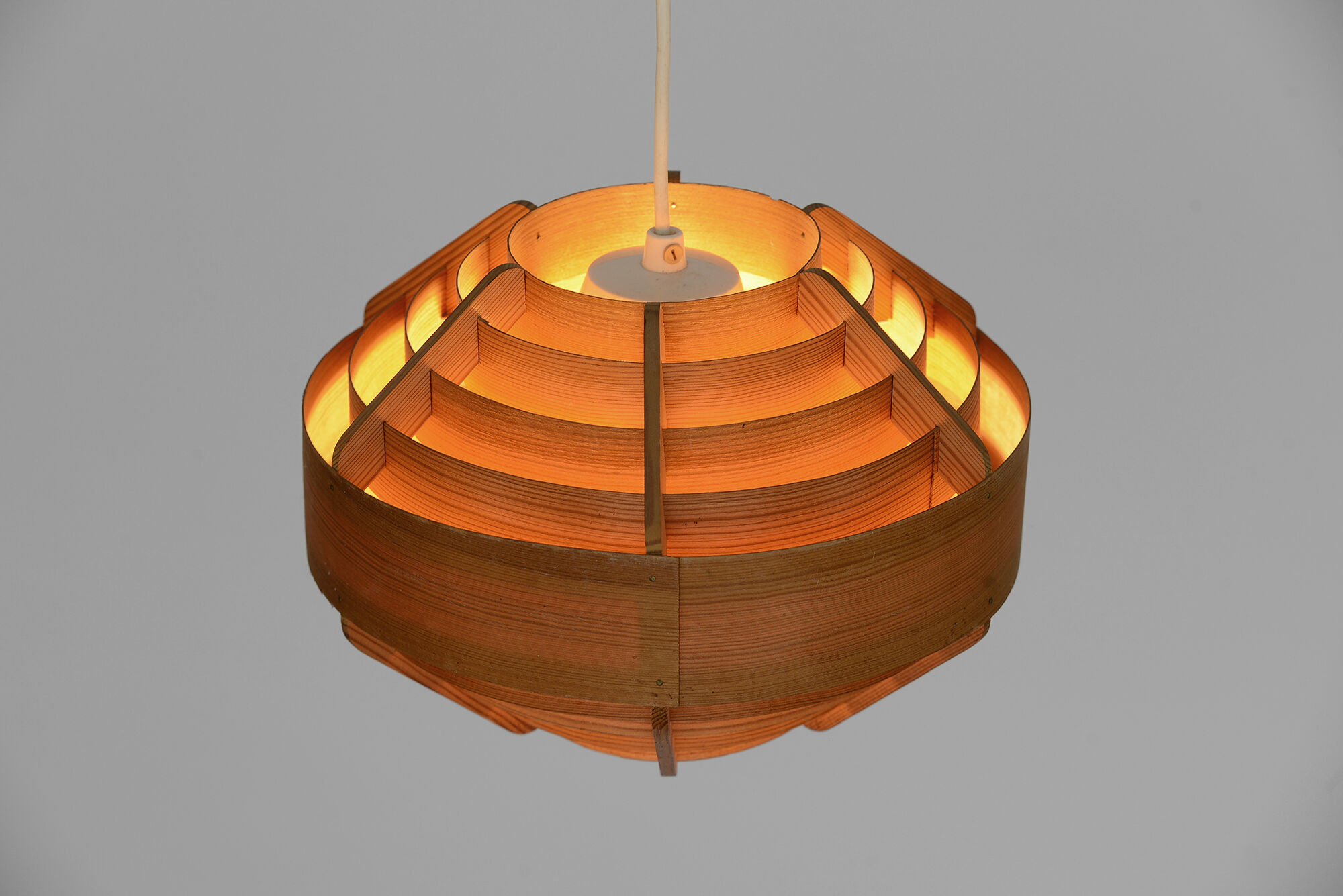 Pine veneer pendant light T510 "Glade" by Hans-Agne Jakobsson for Ellysett AB, Sweden 1960s.