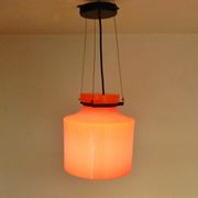 Suspension structure ondulée en verre orange 1970s