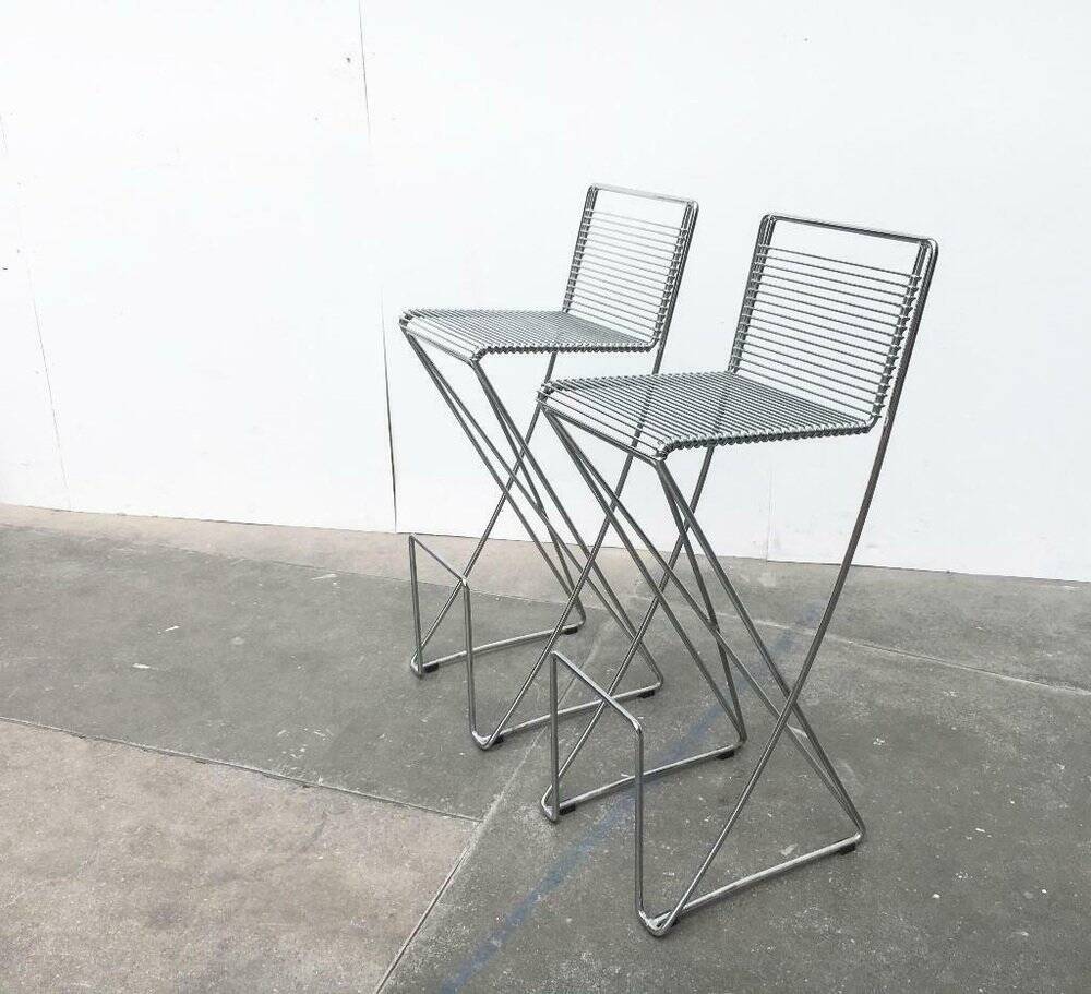 Postmodern German Kreuzschwinger bar stool by Till Behrens for Meyer Stahlmöbel, 1980s.