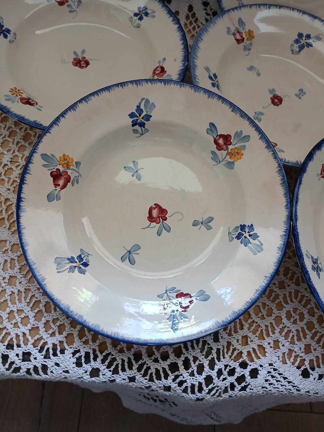 7 Digoin and Sarreguemines soup plates