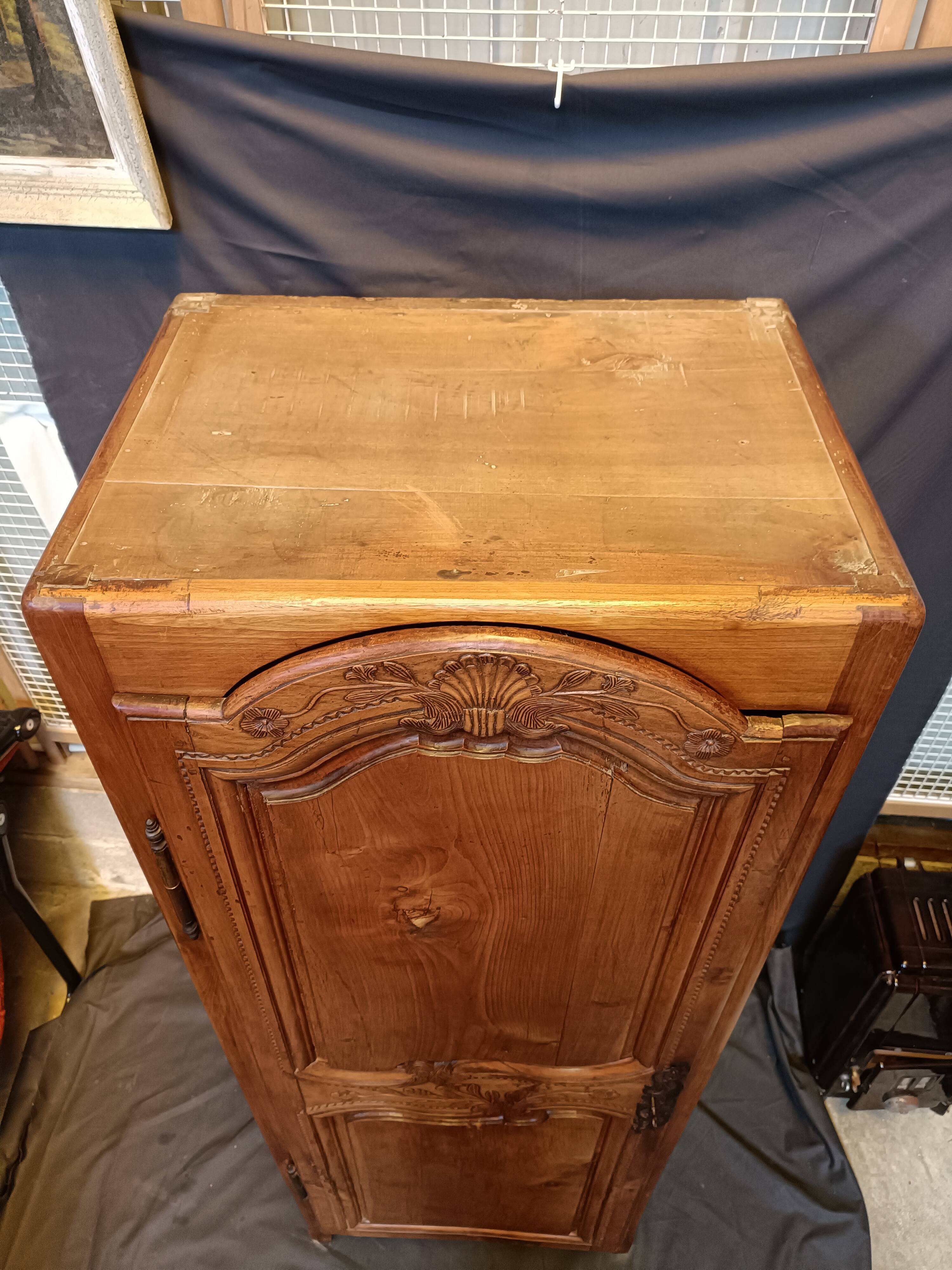 Chestnut bonnetière