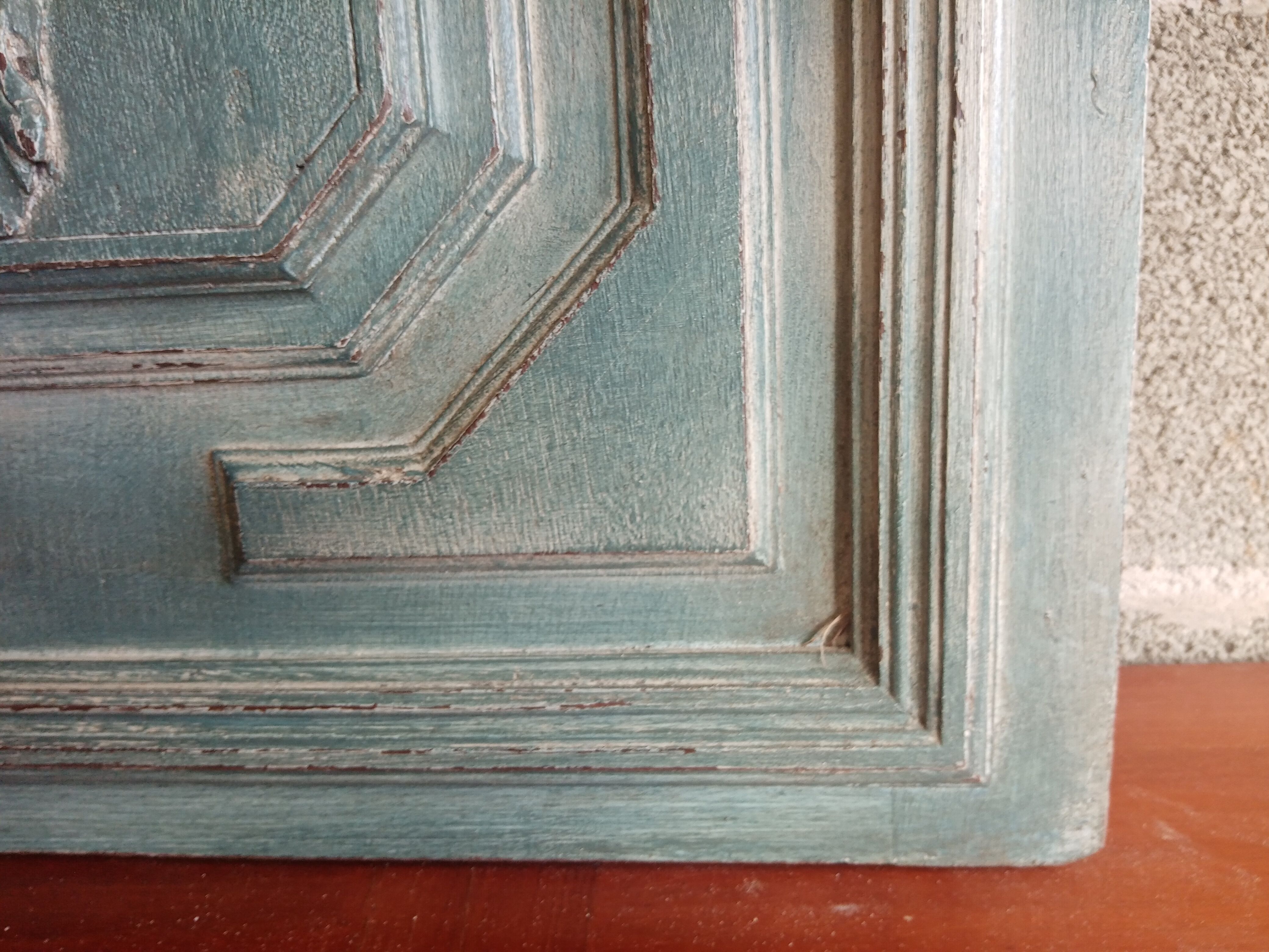 Ancienne porte patinée 64,5 x 59 cm