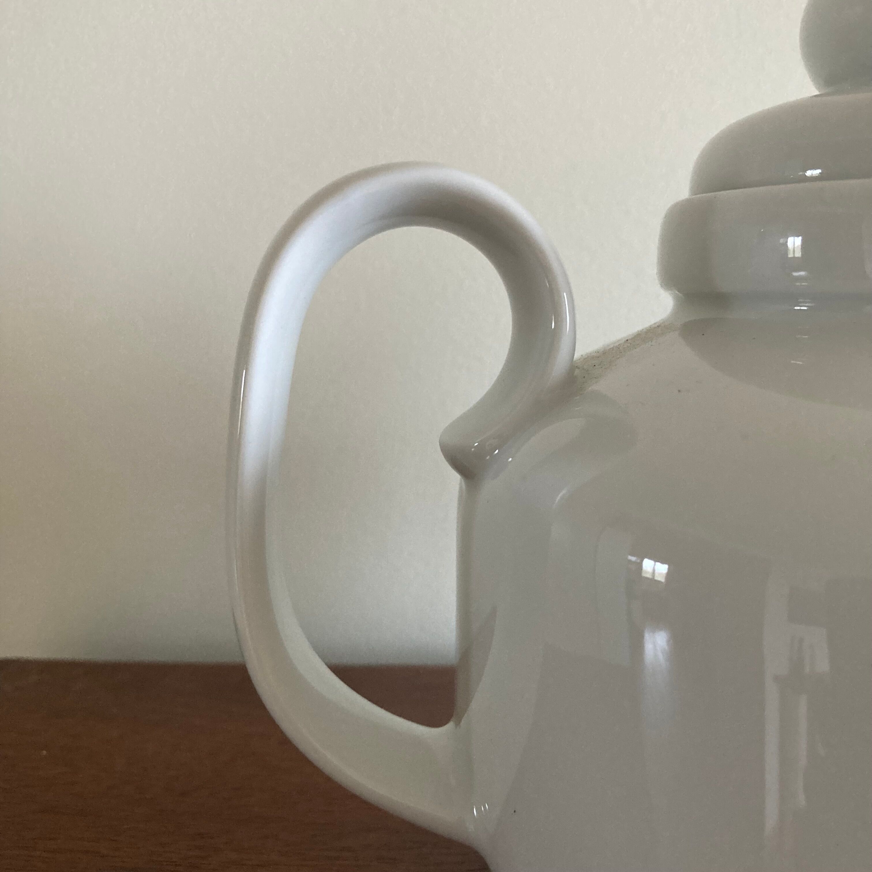 Winterling white porcelain teapot
