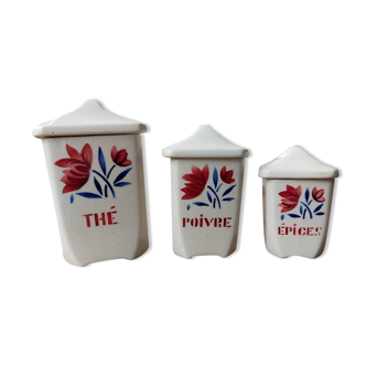 Série de 3 pots à épices en demi porcelaine de Badenviller