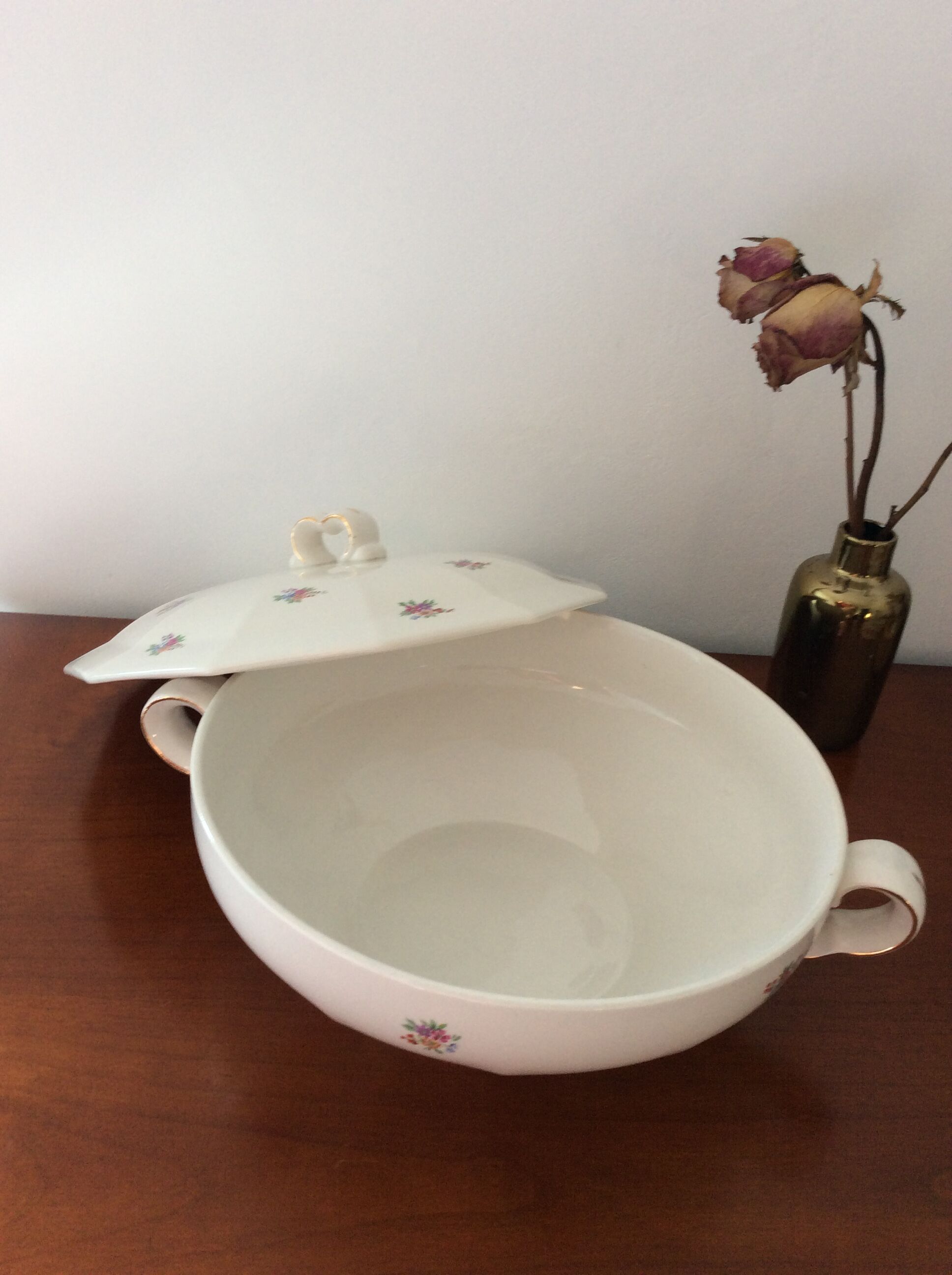 Old dodecagon tureen opaque porcelain Ceranord "Minerva"
