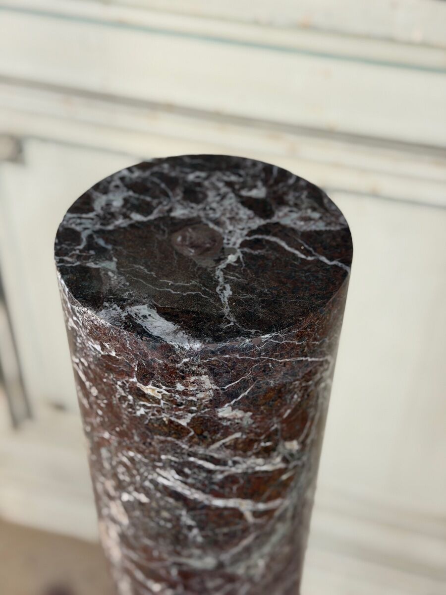Levento marble column, around 1880