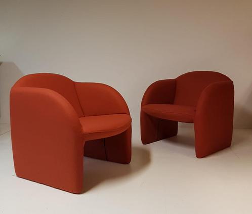 Set de 2 fauteuils Artifort Ben en tissu rouge brique Ploeg