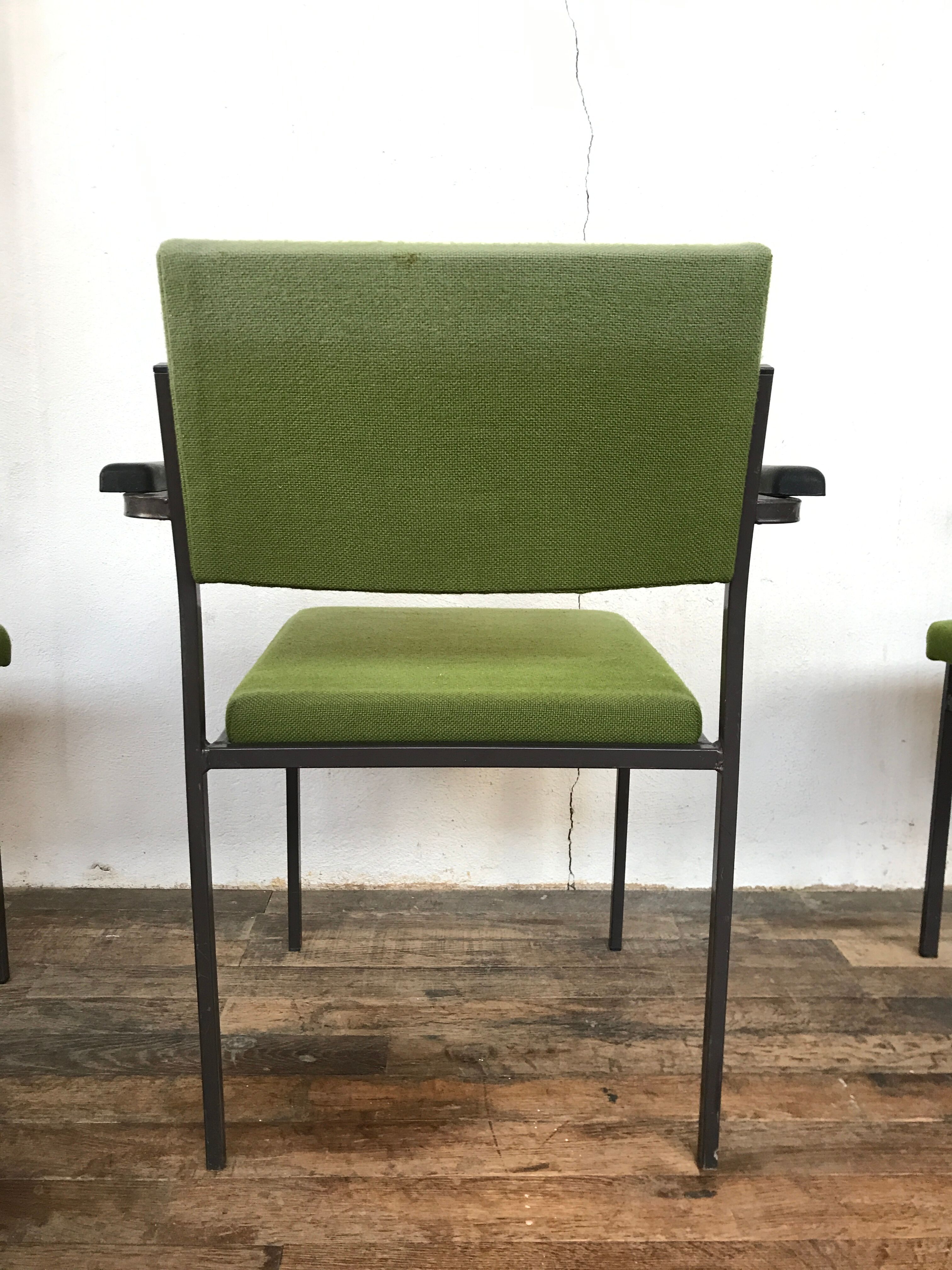 27 armchairs - modern - vintage - metal feet - 1960