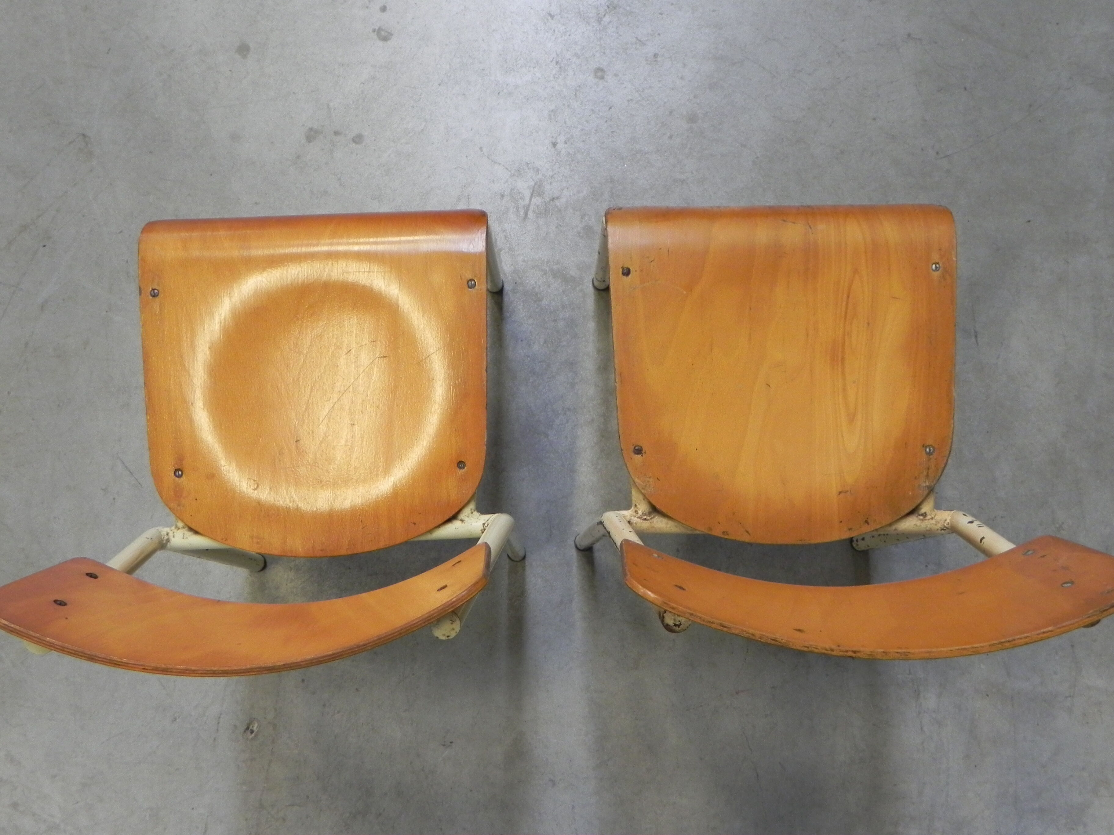 2 chaises empilables