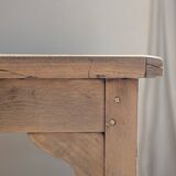 Farmhouse table with drawers for 10 people