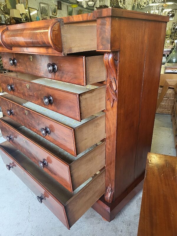 English style mahogany chest of drawers with 6 drawers
