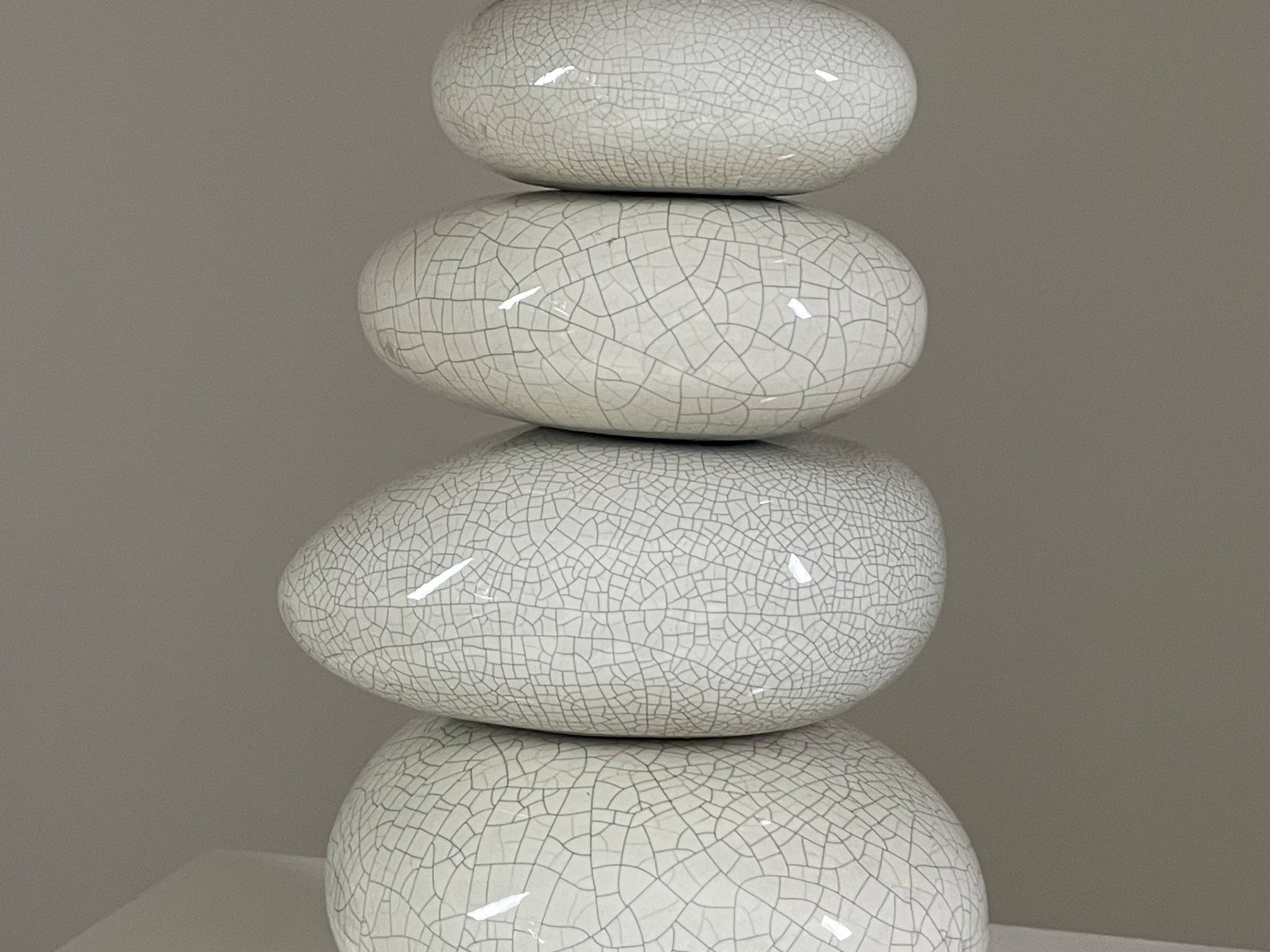 Cracked pebble lamp by François Châtain with its original lampshade, France 1970s