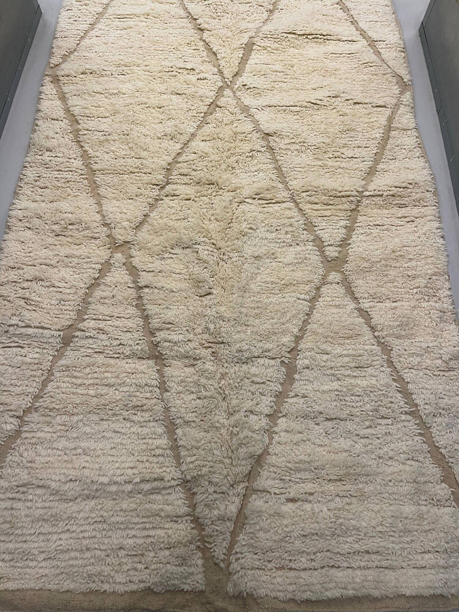 Handmade Moroccan Berber rug, cream and beige with diamonds 150x263cm