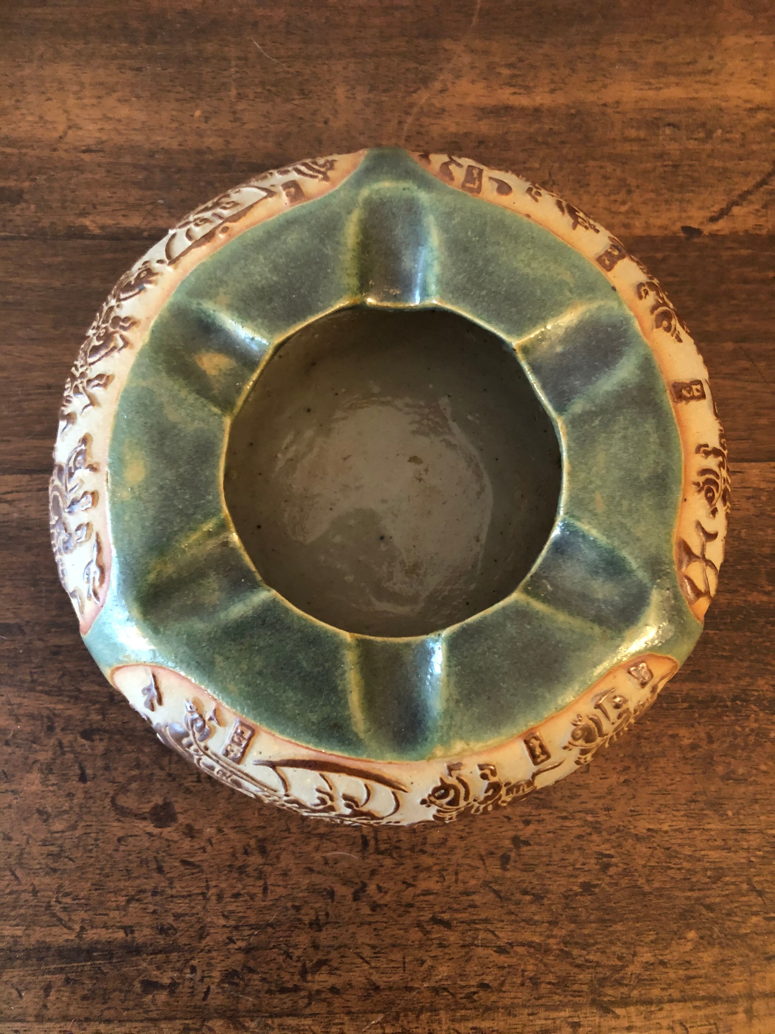Ceramic ashtray