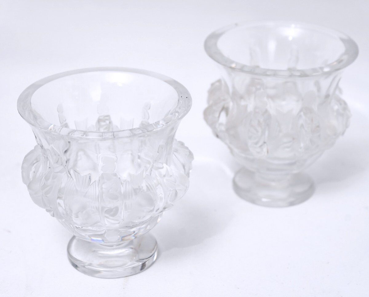 Pair of vases Lalique - Crystal Cast - Elisabeth - Period : XXth - Style : Art Deco
