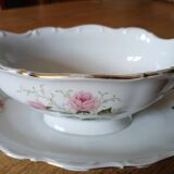 Old sauce boat