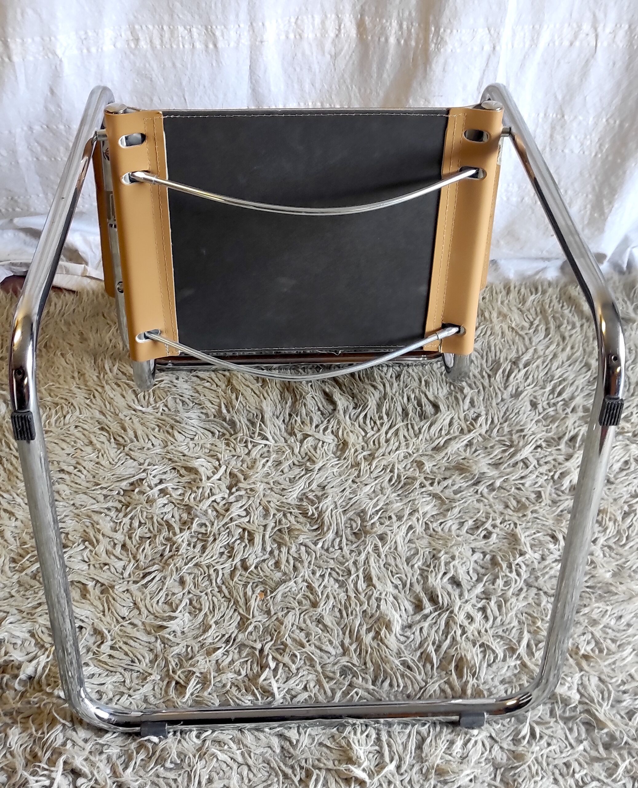 Design armchair Bauhaus cantilever – 80s/90s