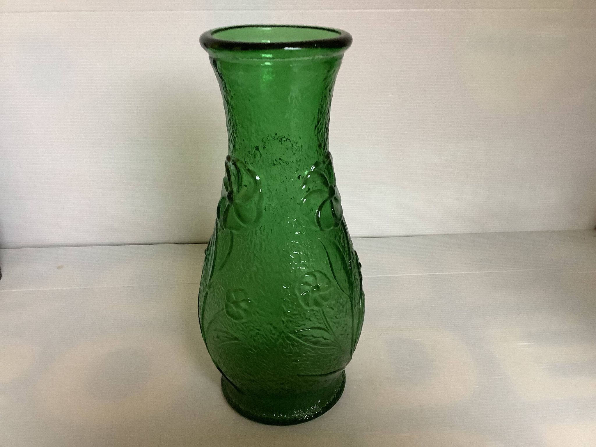 Vase verre épais moulé Constantin Italy