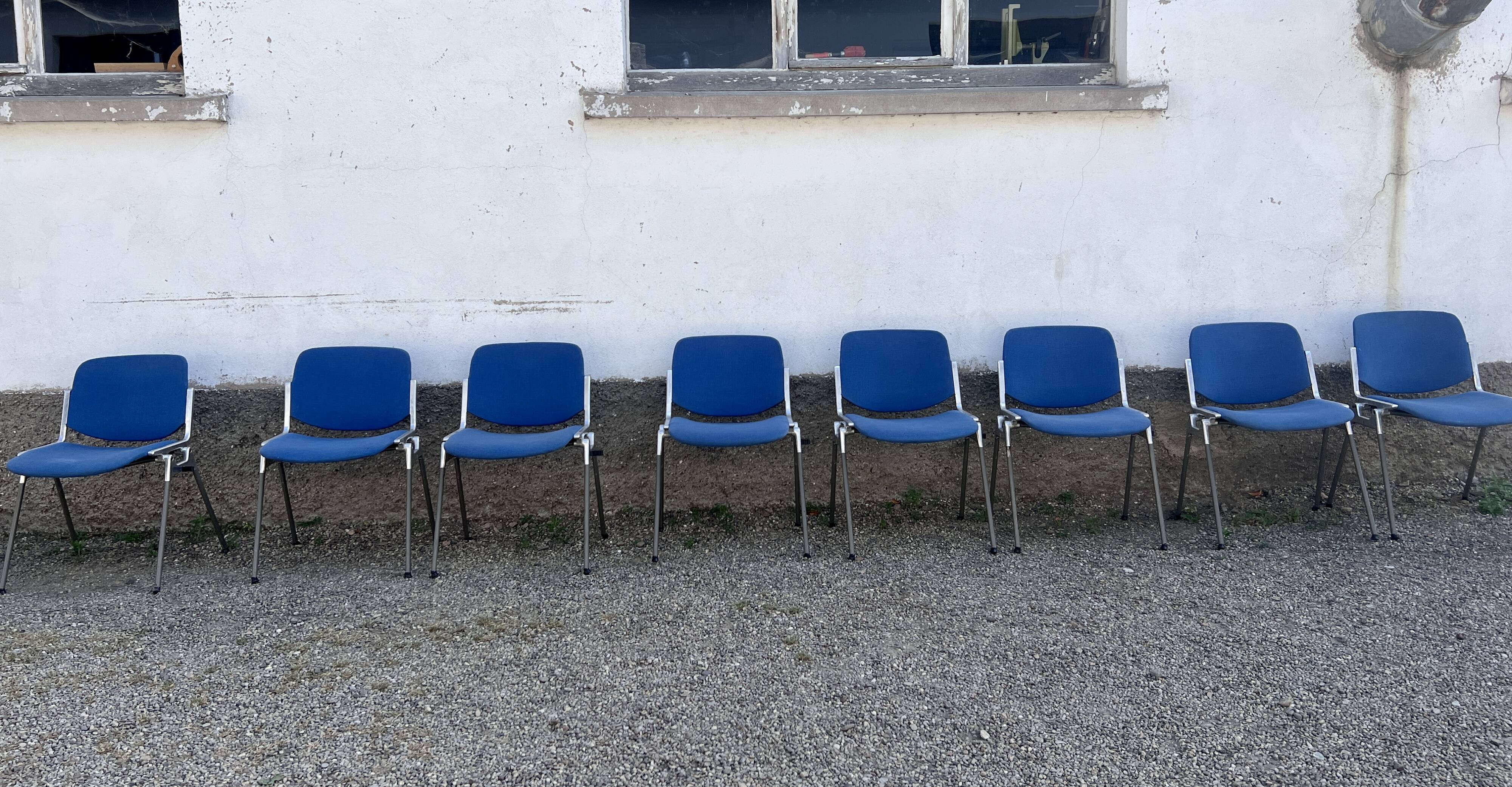 Série de 40 chaises de G. Piretti pour Castelli Anonima Castelli, Italie, années 1970