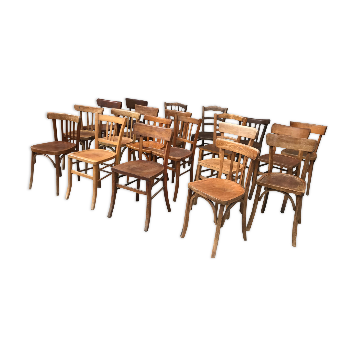 Lot de 20 chaises bistrot en bois courbé