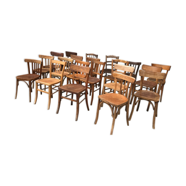 Lot de 20 chaises bistrot en bois courbé