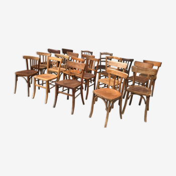 Set of 20 bentwood bistro chairs