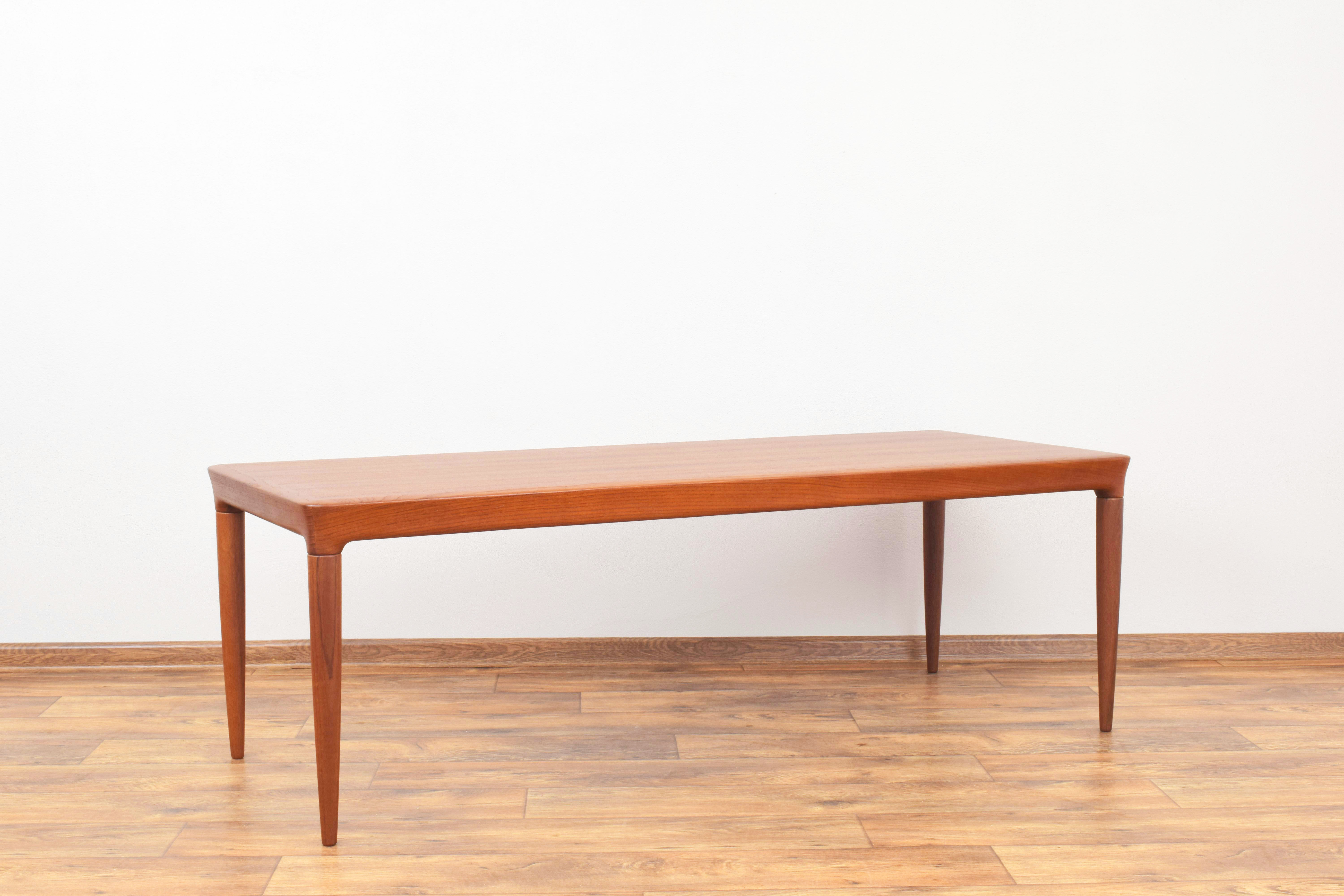 Mid-Century Danish Teak Coffee Table by Johannes Andersen CFC Silkeborg, 1960s.
