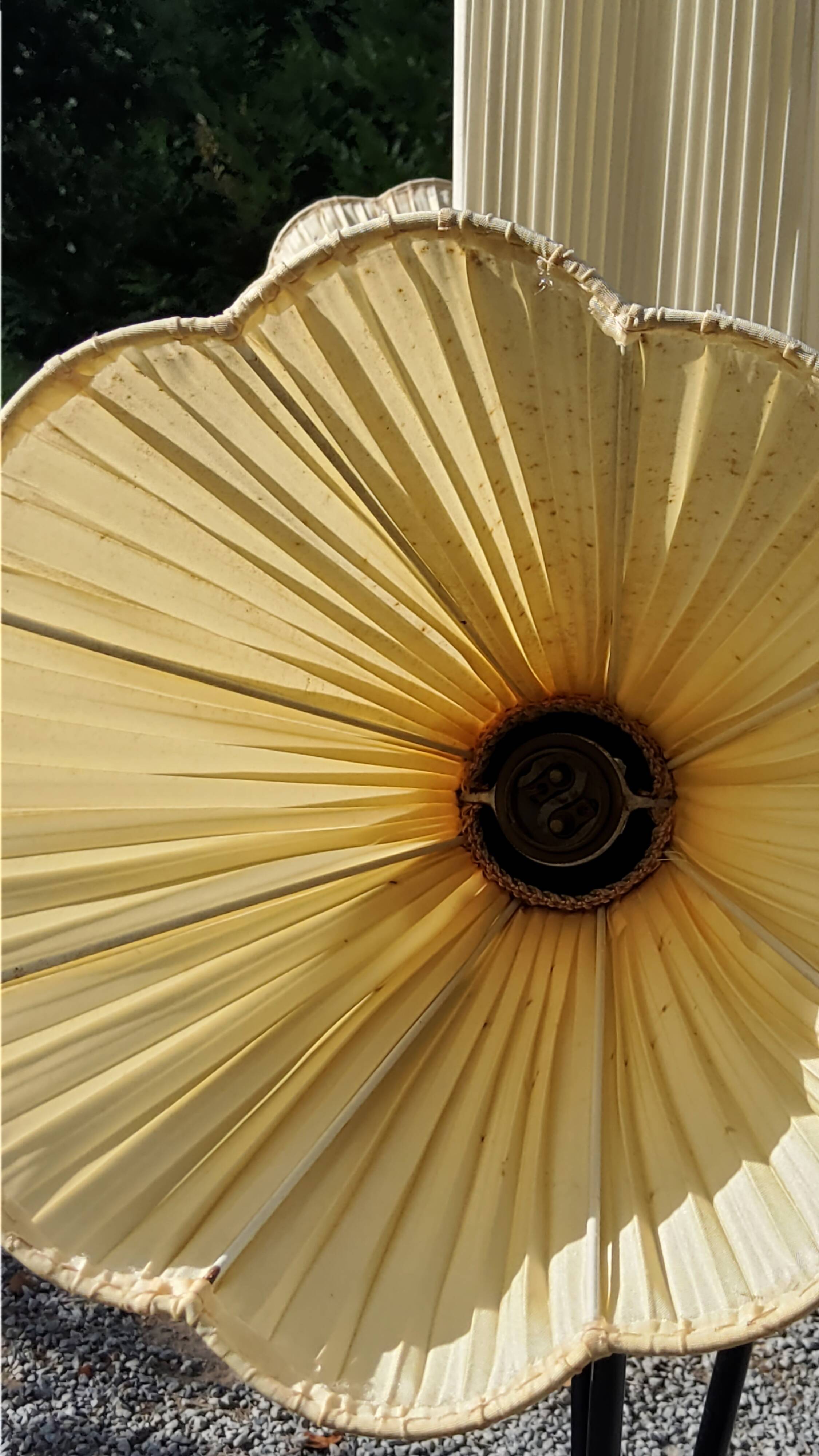 Vintage floor lamp from the 50s in metal and brass 4 flexible lights with tripod base