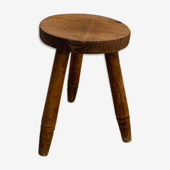 Tripod stool