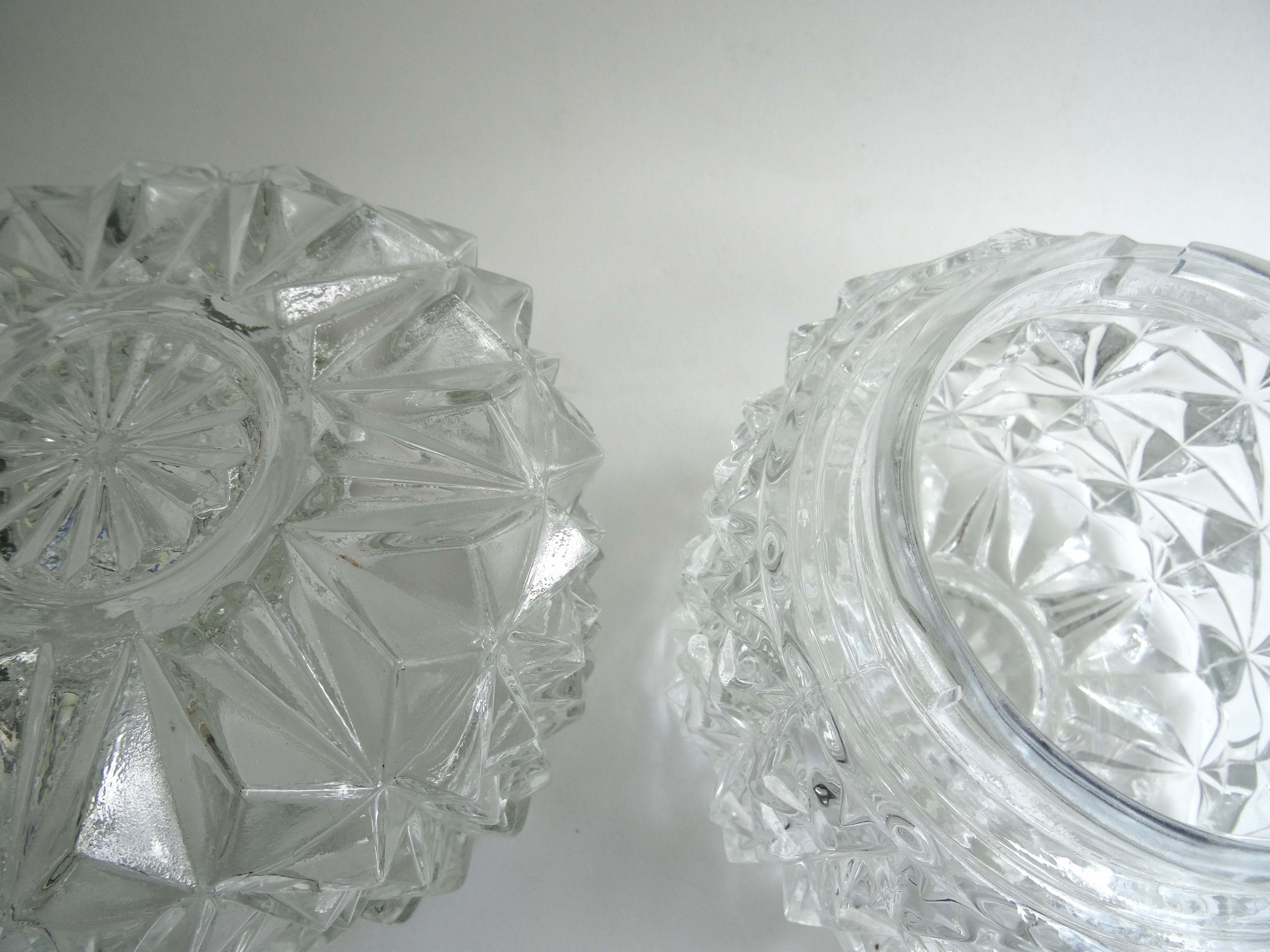 Pair of wall appliques brass fish glass