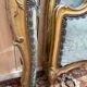 Lit en bois doré et sculpté de style Louis XV signé "Alice Courtois"