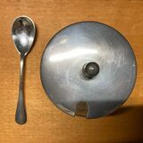 Jam pot