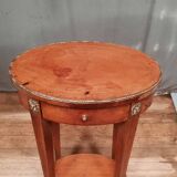 Oval marquette side table