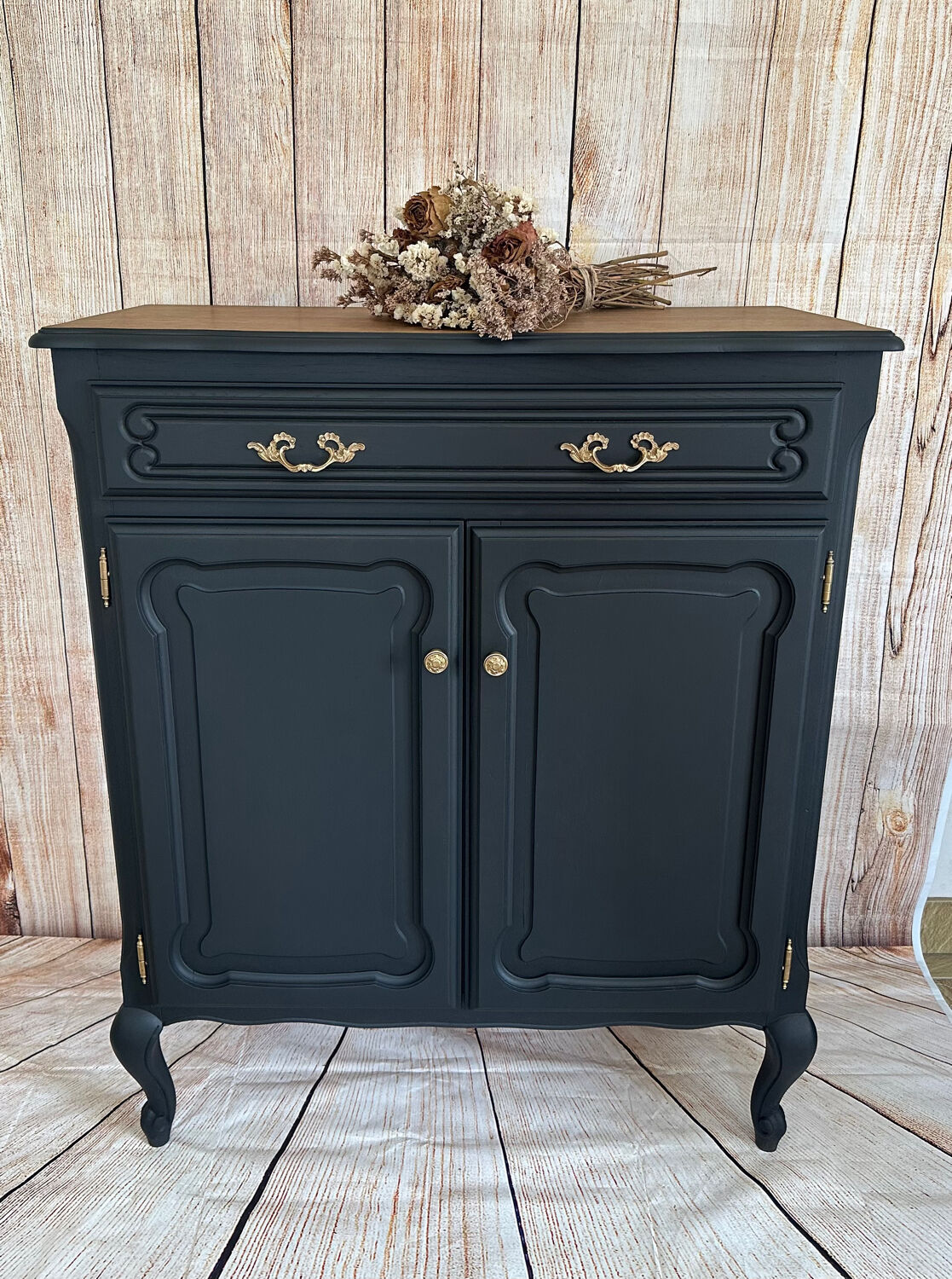 Louis XV buffet style